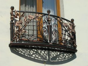 кованые ограждения балконов