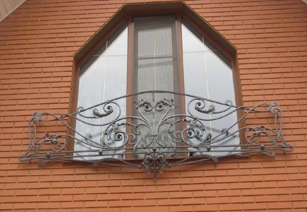 Кованые ограждения балконов Артикул № 038